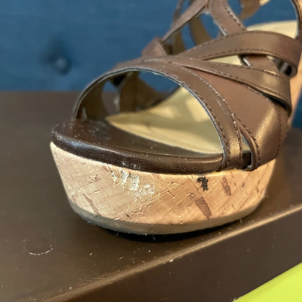 Naturalizer Corkscrew Wedge Sandal | Jaylyn-kk | Brown | Size 7M - Picture 4 of 8
